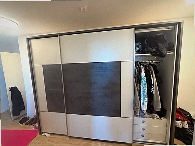 höf fner Schwebetürenschrank 2 Schiebetüren, 3 Schubladen, Kleiderstange