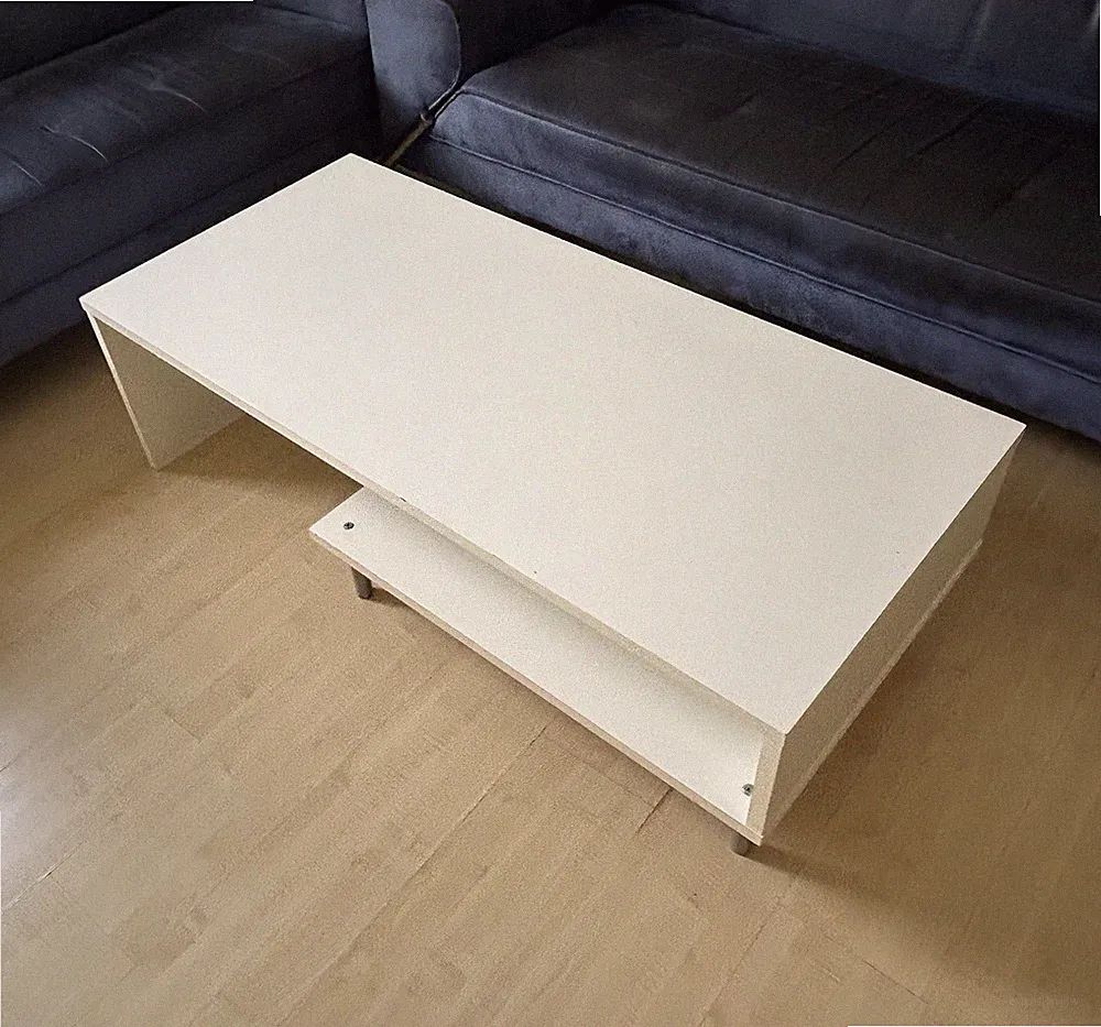 Höffner Couchtisch 130x60x38 cm weiß matt rechteckig mit Ablage