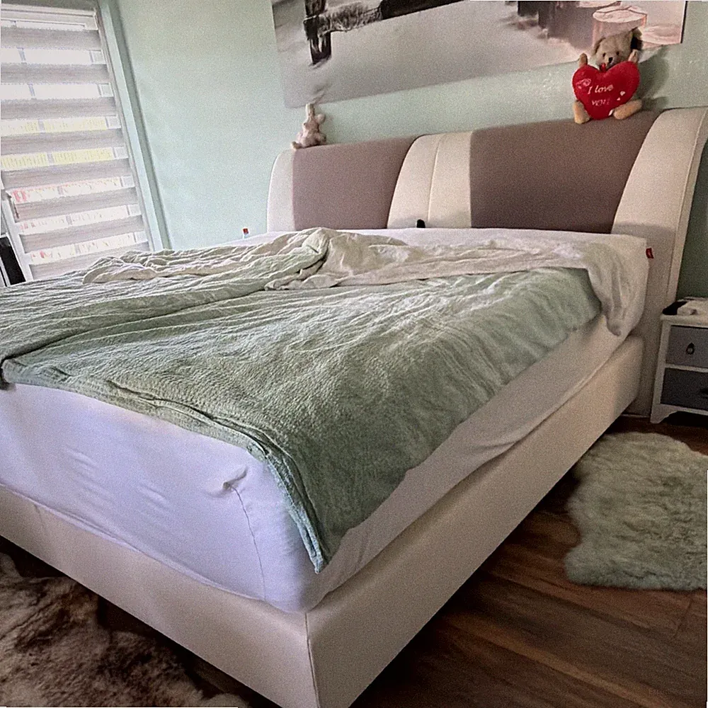 Höffner Pro Spring 5* Boxspringbett 200x200 Kunstleder Weiß/Grau H2 Stauraum