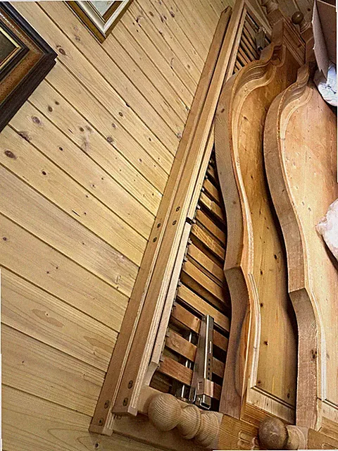 Holz Bettrahmen 200x200 cm braun helles Holz geölt Landhaus inkl Anleitung