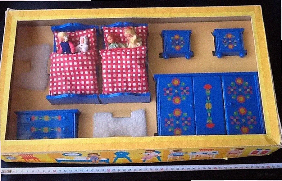 Holz Puppenmöbel Bauernmöbel Handgemalt Schlafzimmer 463/2315 groß 1960er OVP