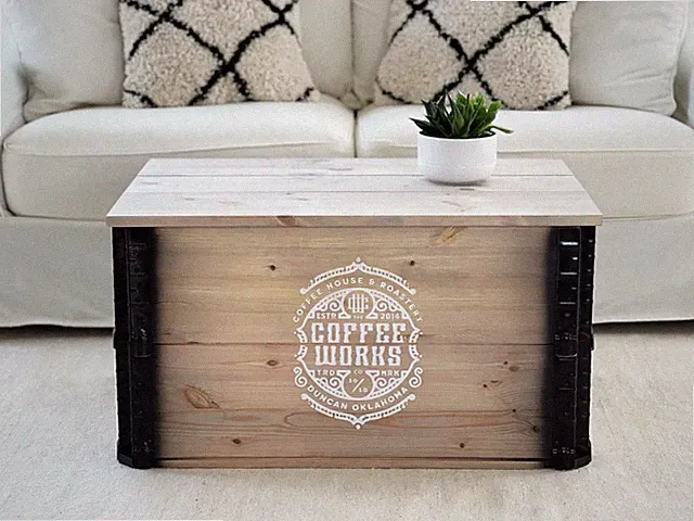 Holzkiste shabby chic Frachtkiste vintage Truhe Transportkiste Couchtisch Grau
