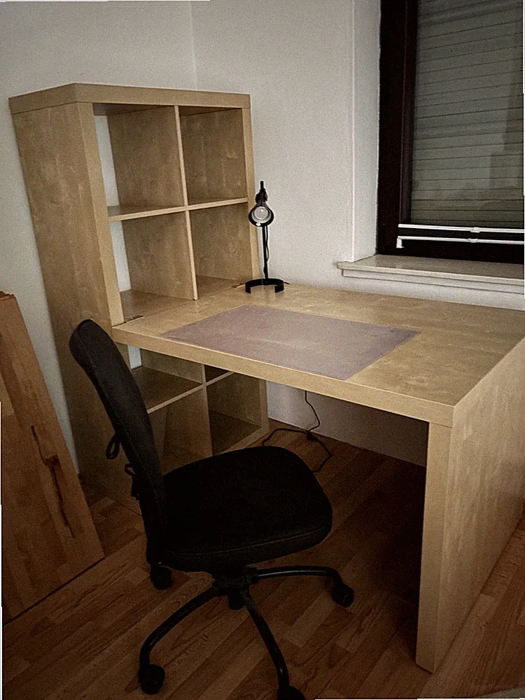 IKEA Kallax-Regal (ehemals Expedit) 8 Fächer mit Schreibtisch Holzeffekt