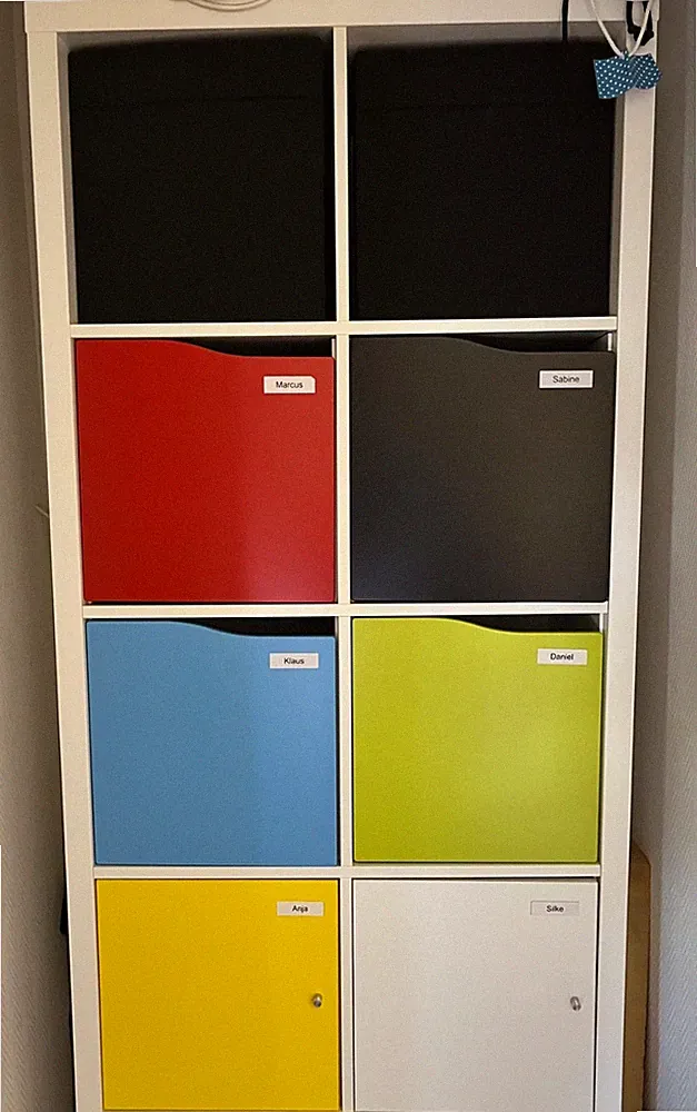 IKEA Kallax Regal weiß 8 Fächer mit Türen TOP