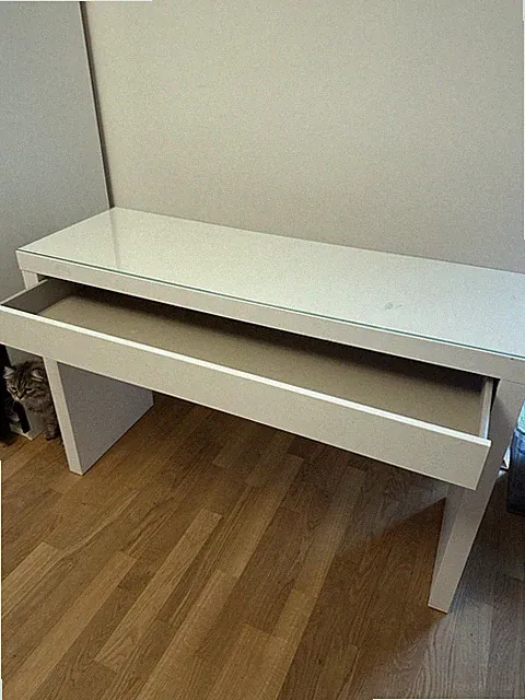 IKEA Malm Schminktisch weiß mit Glasplatte - 120 x 41 x 78 cm