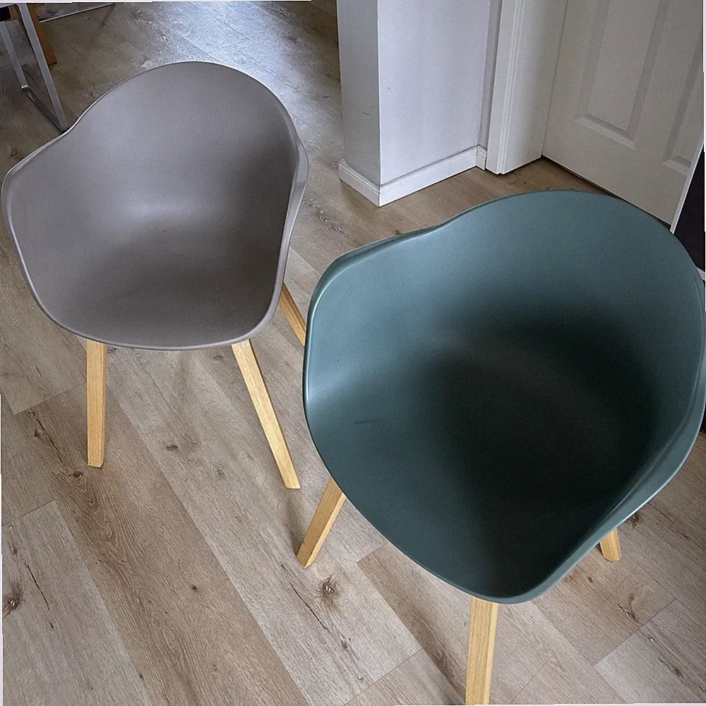 Ikea Schalen- Stühle , 5 Stück , 3 Farben. Lohnt total!