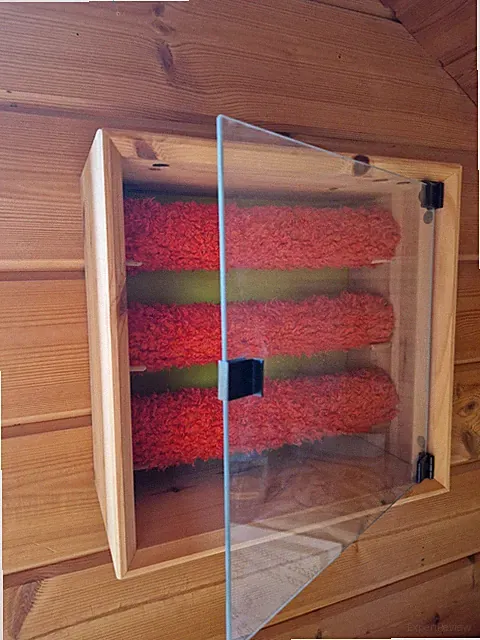 IKEA Wandschrank umgestaltet zu einer Uhrenvitrine - handarbeit