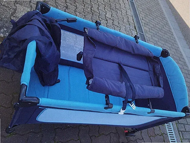 Kinderreisebett zusammen klappbar