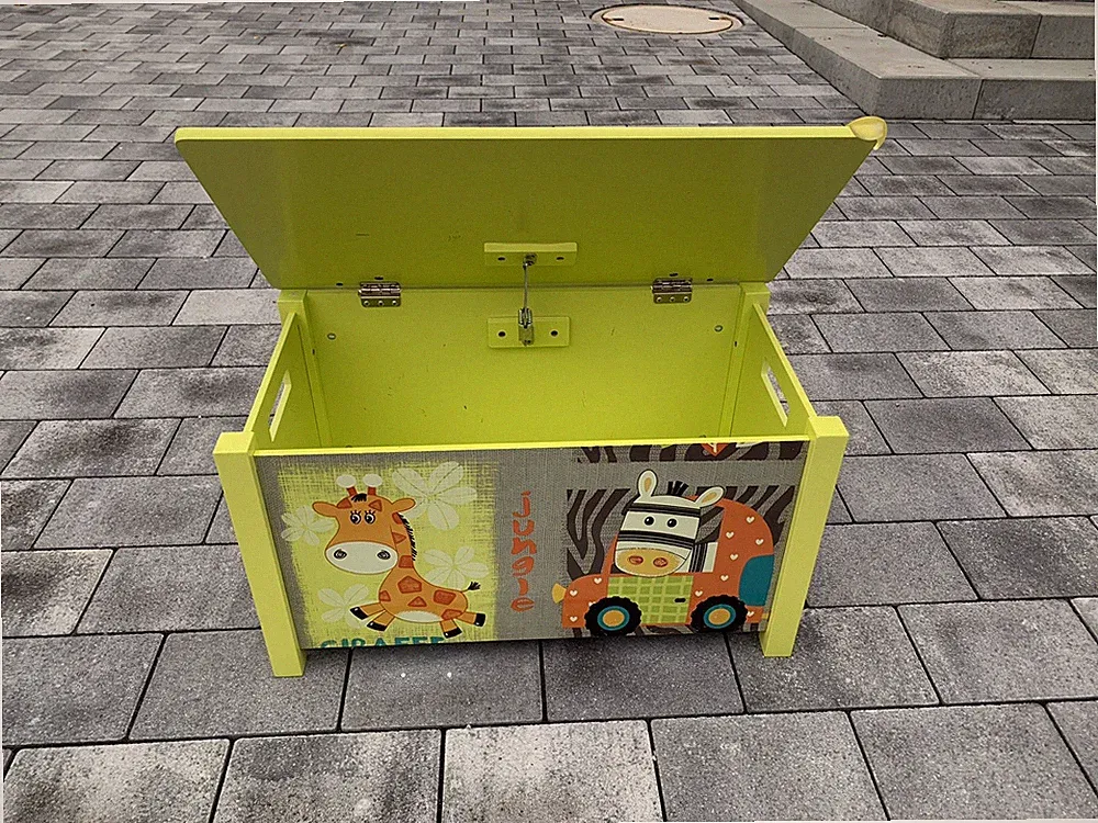 Kindersitzbank mit Stauraum