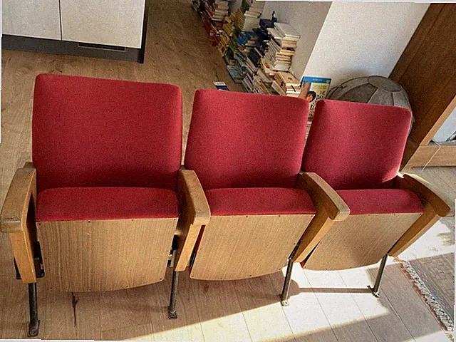 Kinostühle (Reihe von drei)