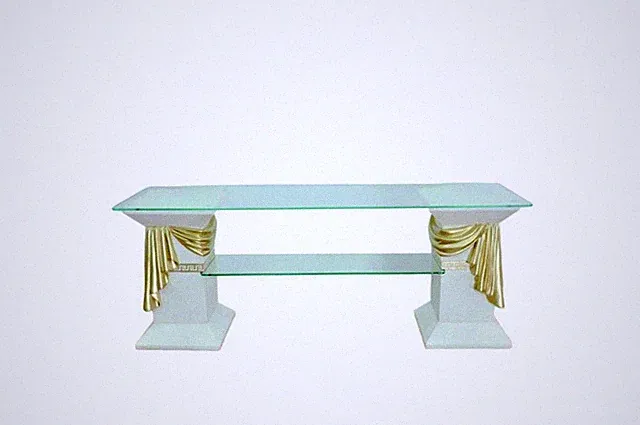 Klassische RTV Sideboard Fernseh Tisch Tische Tv Board Medusa Regal Vitrine 1877
