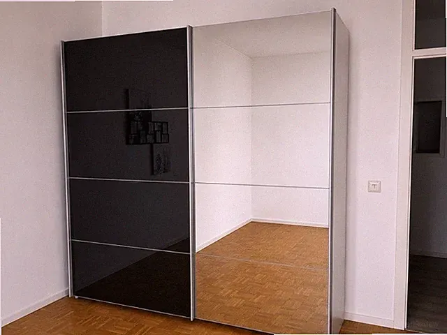 Kleiderschrank 227cm Schwarz Hochglanz mit Spiegel Schwebetüren