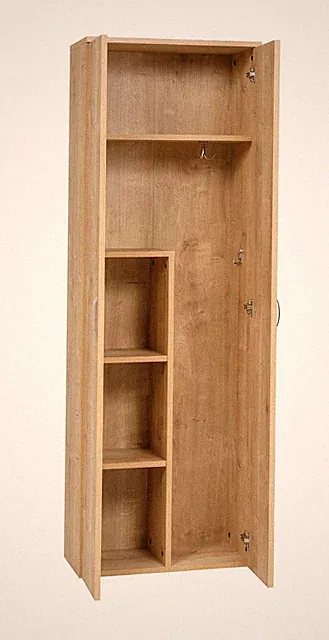 Kleiderschrank/Mehrzweckschrank