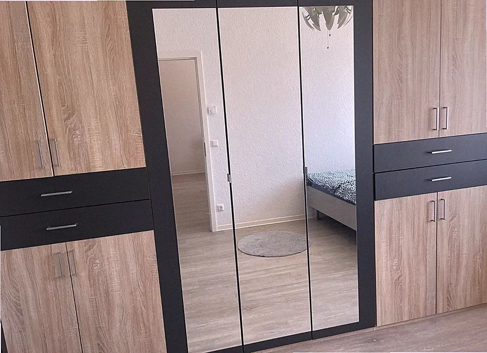 kleiderschrank mit spiegel gebraucht