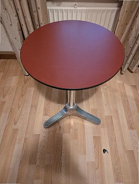 kleiner Esstisch - Beistelltisch