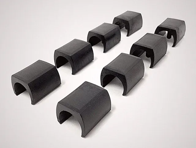 Klemmschalengleiter 8er Set Stuhlgleiter Bodenschongleiter Ø 23-25 mm Silencer
