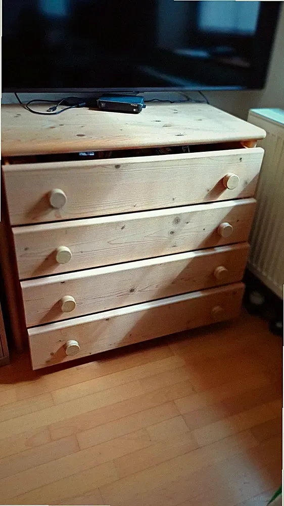 Kommode Echtholz 4 Schubladen, helles Holz/Beige, Holzknäufe