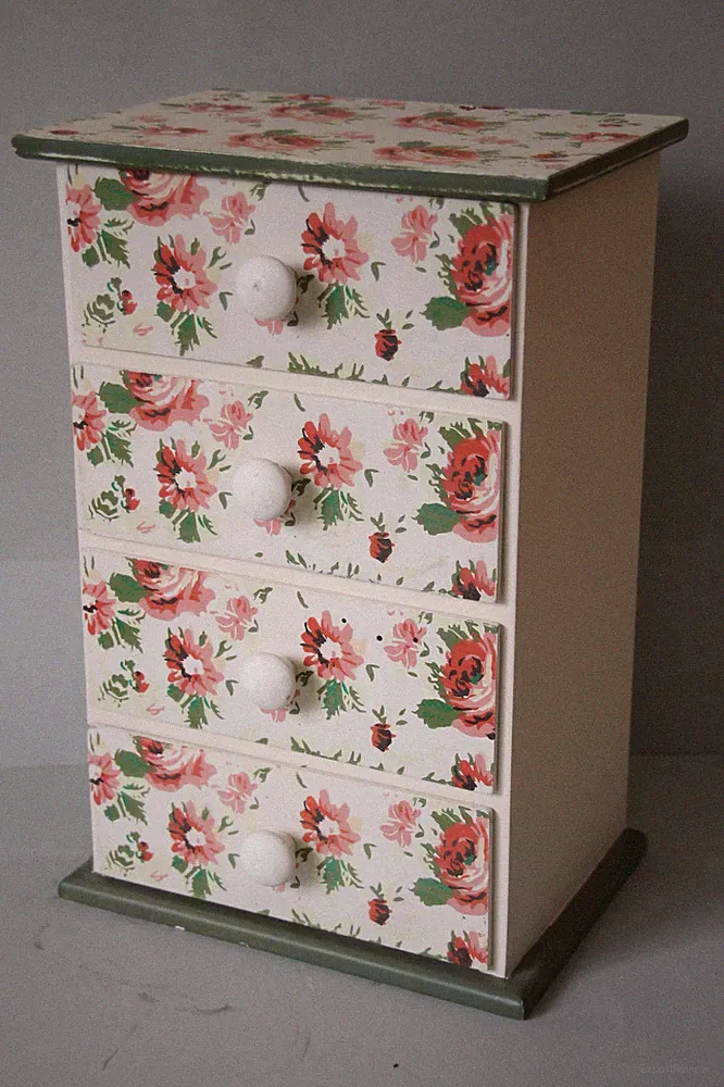 Kommode Schränkchen 4 Laden Rosendekor Shabby Chic Landhaus