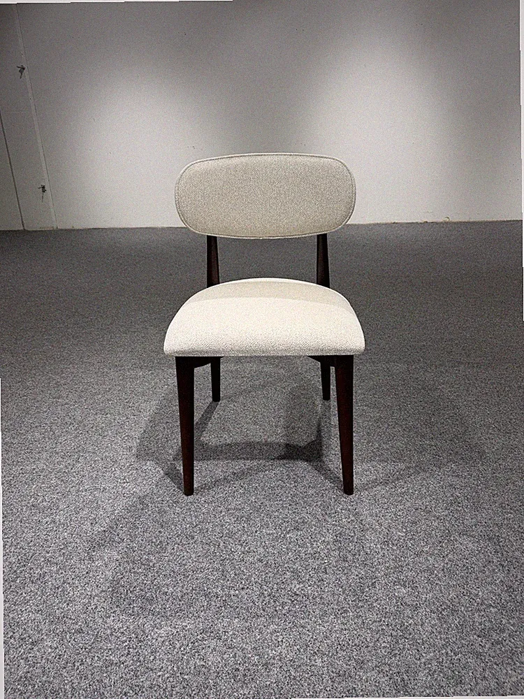 Komplettes Esszimmer Set Modern & Sofort Verfügbar Tisch und Stuhl