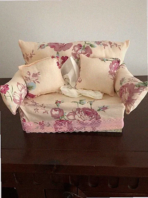 Kosmetiktücherbox Sofa, Tachentuchbox, Handarbeit