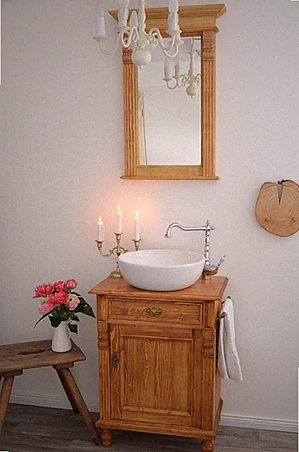Land & Liebe - Waschkommode mit Handtuchstange und Waschbecken