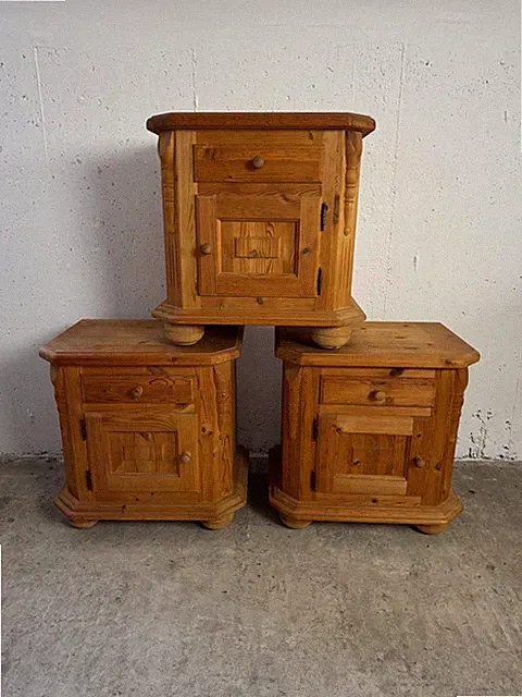 Landhaus Nachttisch Kiefer massiv rustikal Holzkommode Nachtkonsole Shabby 1/3