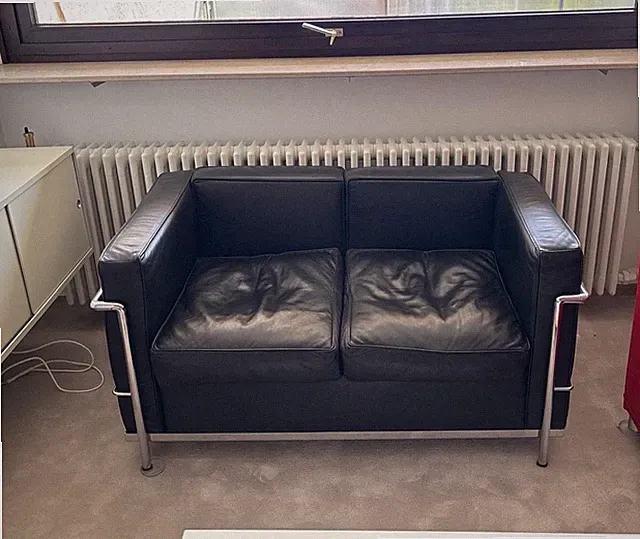 LC2 Design Sofa Replika – 2-Sitzer – schwarzes Leder – Chromgestell
