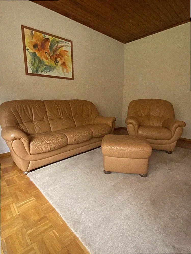 Ledercouchgarnitur Marke Hukla Höffner 3-Sitzer, 2 Sessel, 1 Hocker cognacbraun