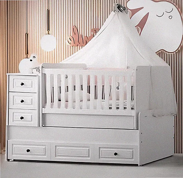 Luxuriöses weißes Babybett Stilvoll Holzbett für das Kinderzimmer neu