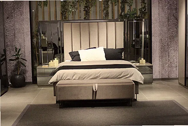 Luxus Schlafzimmer Set Bett+ 2x Nachttische Komplettes Zimmer Möbel Neu
