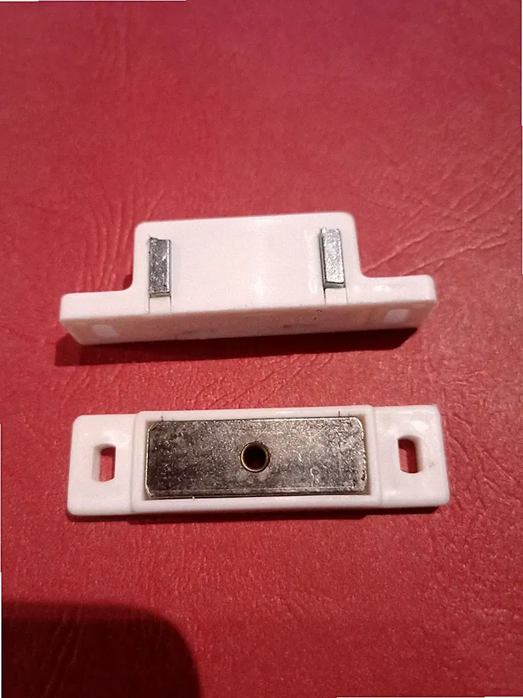 Magnetschnäpper Möbelmagnet - weiss 5 Kg Häfele Art.Nr. 1004698
