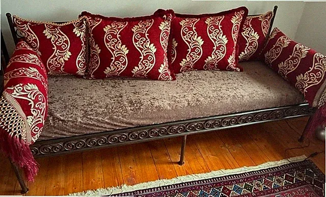 Marokkanisches EisenSofa, Dormiente Matratze (Sitzen u. schlafen 70x200)