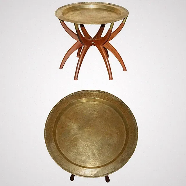 MID CENTURY MODERN MAROKKANISCHER MESSING TABLETT TISCH MIT TEAK KLAPPGESTELL