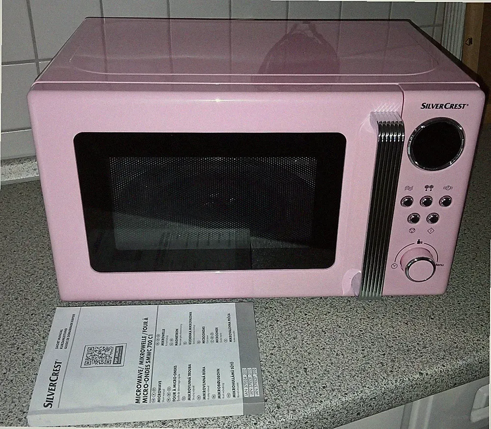 Mikrowelle SilverCrest »SMWC 700 D1«, im Retro-Design, rosa