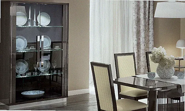 Moderne Vitrine Buffetschrank in Farbe Grau Hochglanz Chrom Sockel Italienisch