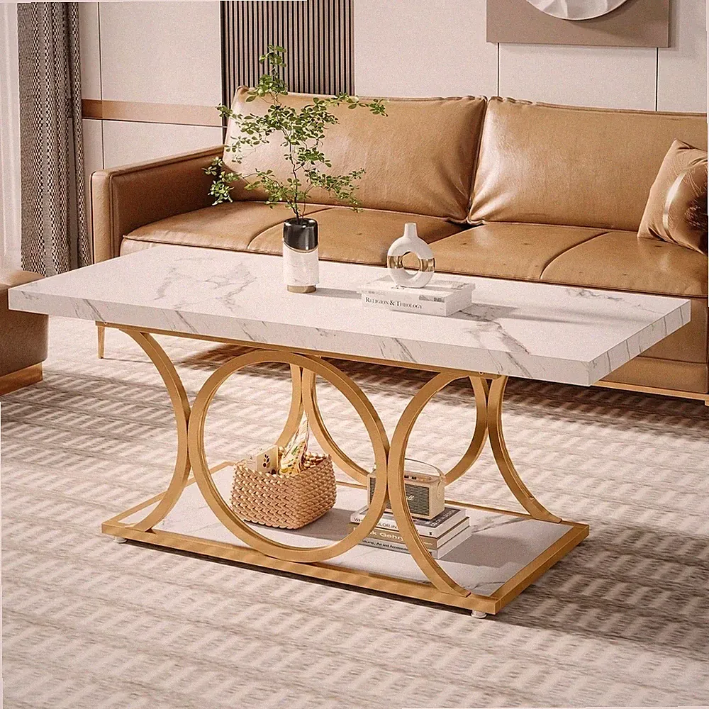 Moderner Couchtisch aus Kunstmarmor 2 Ebenen Ablage Regal Gold Metallgestell 118 cm