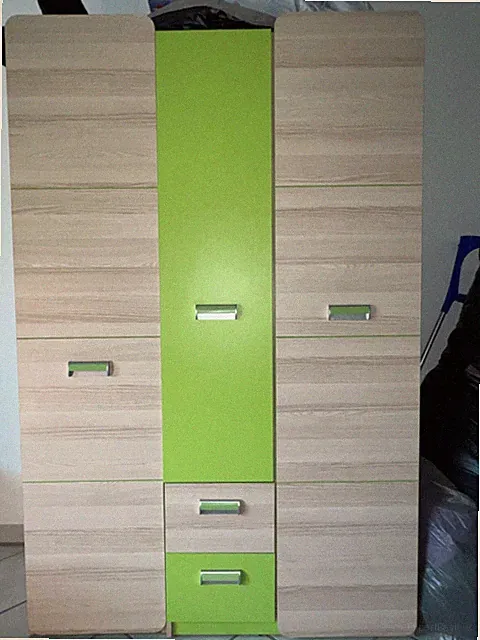 Modernes Kinder-/Jugendzimmer grün/Esche, super Zustand, Marke MID.YOU, Abholung