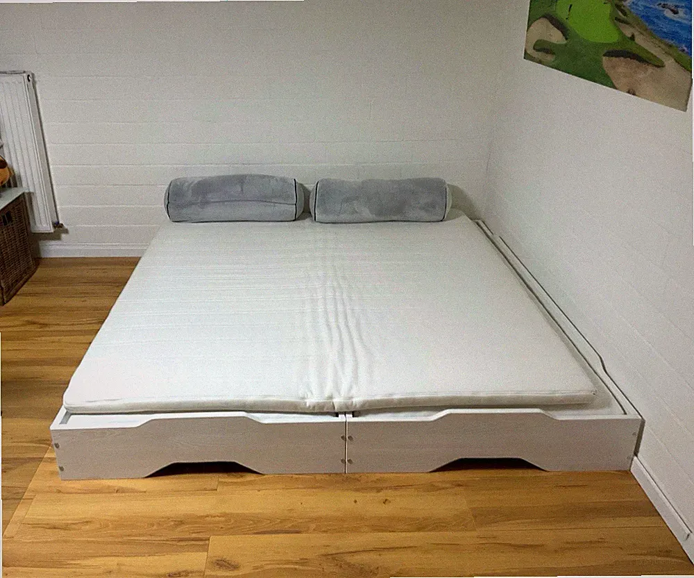 Möbel Höffner Ausziehbett/Daybed Holz weiß inkl. Matratze 100x200/200x200