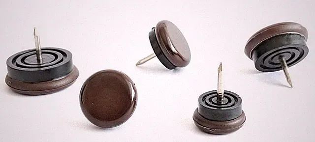 Möbelgleiter - Bodenschoner - braun glatter Nylonfuß - Made in Germany