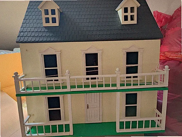 Puppenhaus mit Möbeln & Zubehör 3 Etagen Puppenzimmer für Kinder 3+ AUS HOLZ