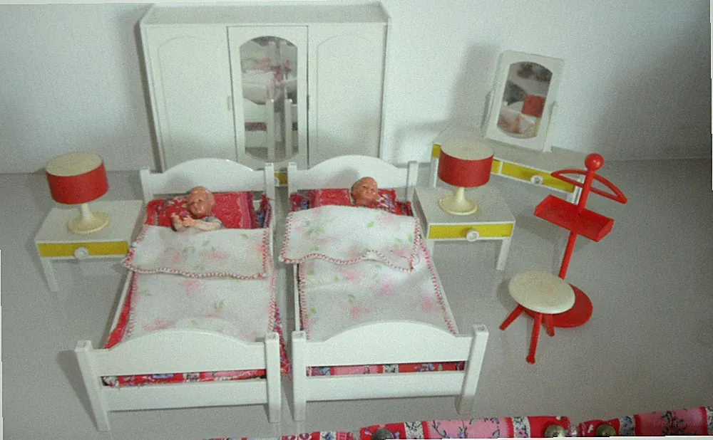 Puppenmöbel Puppenstube 70er Jahre Schlafzimmer komplett mit Gardinen