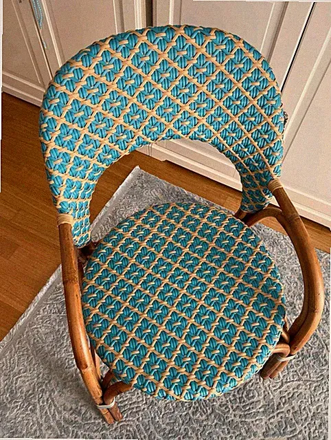 Rattan & Bambu Stuhl NEU In Farbe Blau & Beige Handmade