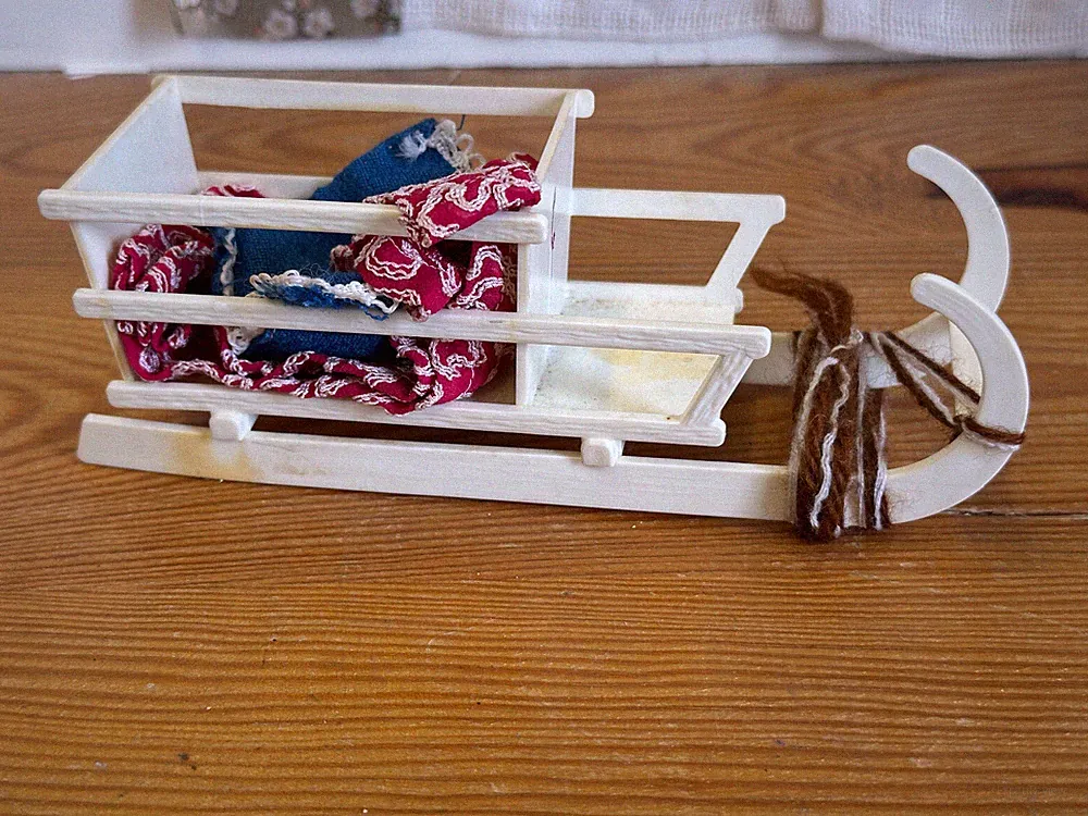 (RB)5025-3983, kleiner Schlitten, Puppenhaus Möbel, Spielzeug, Deko