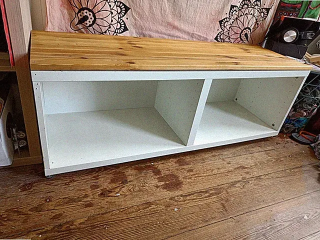 Regal mit Räder, Beweglich, Als Sitzbank Verwendbar, 120x40x40 Cm