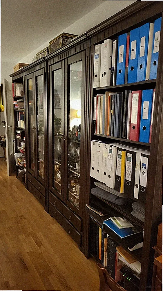 Regal- /Vitrinenschrank (braun), 4 getrennte Teile, 350x205x31 (BxHxT)