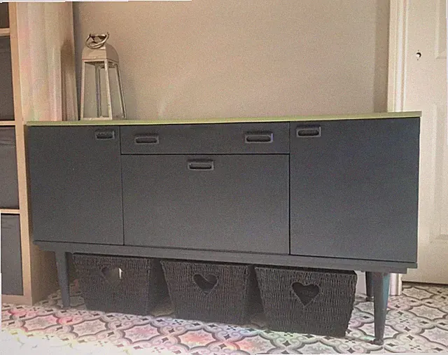 Retro Teak Sideboard 60er oder 70er Jahre - Upcycling mit Mattlackierung