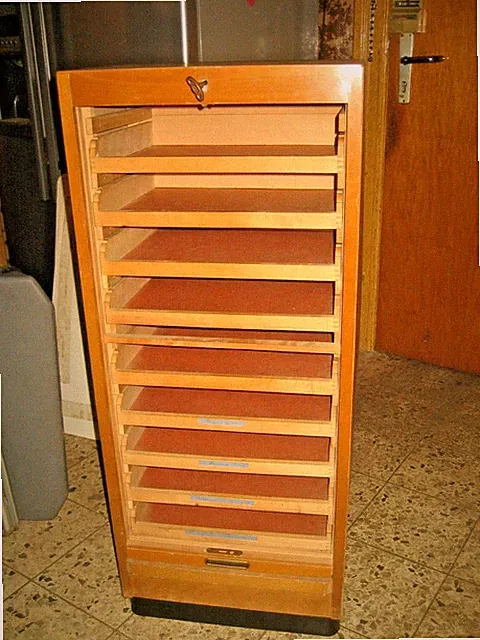 Rolladenschrank Rollschrank Notenschrank Aktenschrank Abschließbar Bauhaus