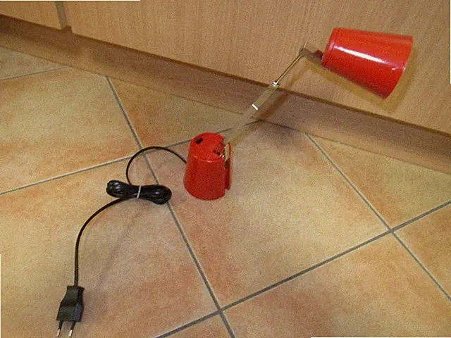 RR-Leuchten LAMPETTE Halogen ROT Designklassiker 60er Reiseleuchte NEU