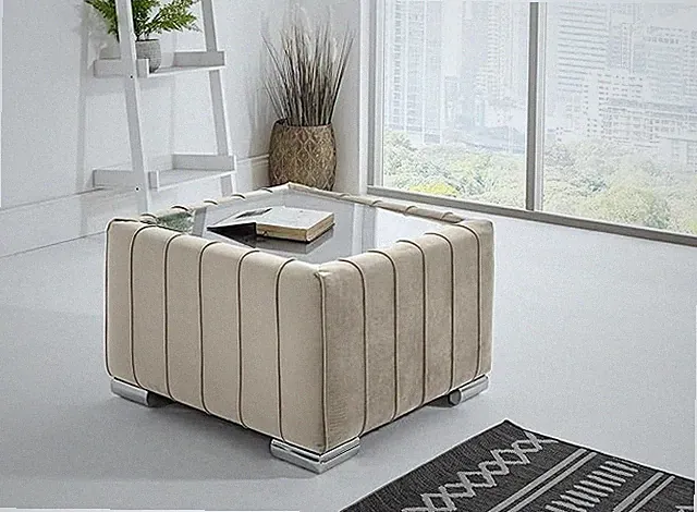 Samt Couchtisch mit Glasplatte - Chromfüße inklusive - 60x60cm