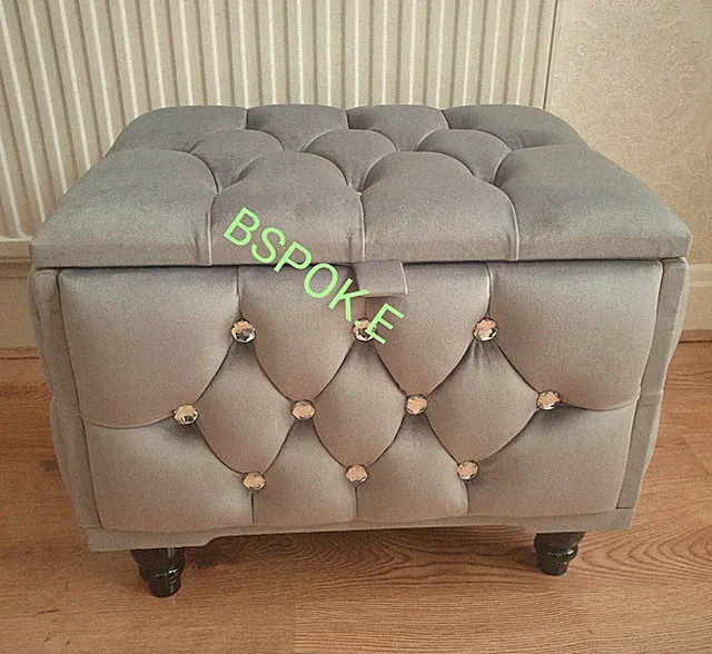 Schminktisch Hocker Aufbewahrung Ottomane Chesterfield komplett gepolstert Plüsch Samt